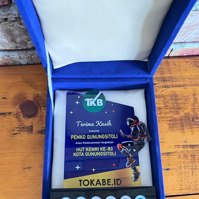 Recognition Plaque
